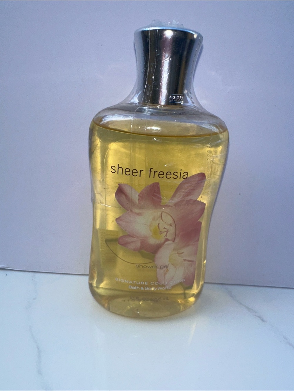 Bath & Body Works Sheer Freesia Shower Gel